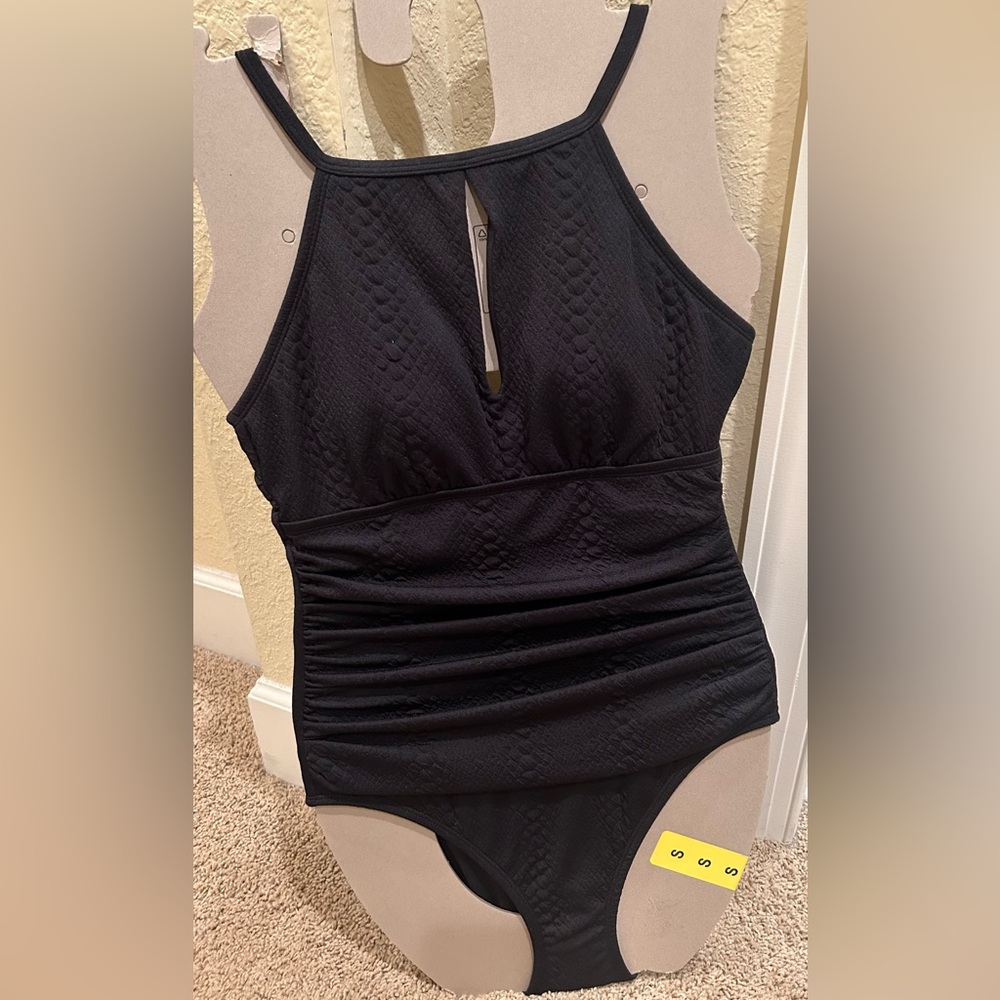 Jessica Simpson Bathing Suit Black NWT Small